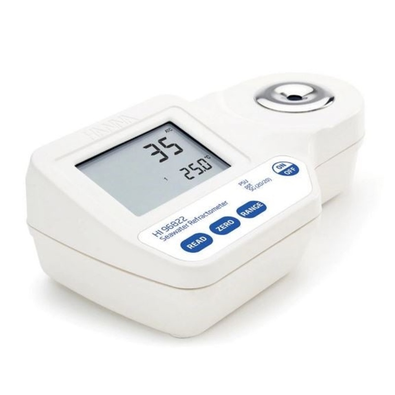 Digital Refractometer for Seawater Analysis, HI96822 - Hanna Instruments