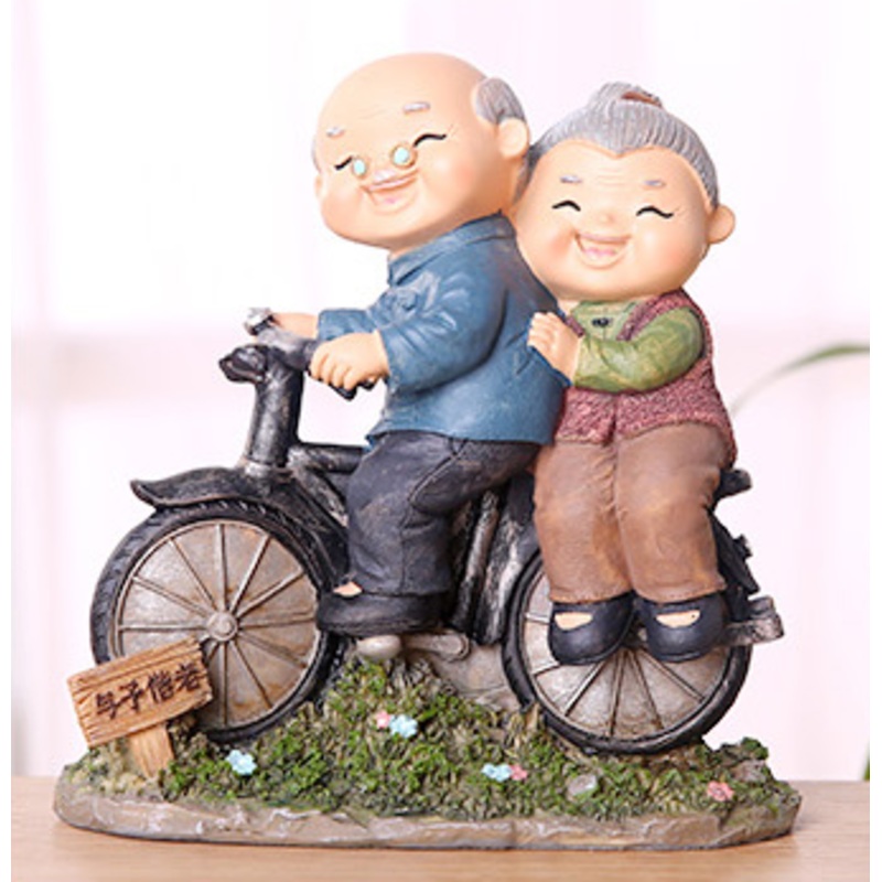 TERRA Old Couple (Washing Leg / 15.5x7.5x16cm)