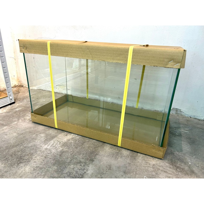 OF 60cmx30cmx36cm (2ft) glass tank
