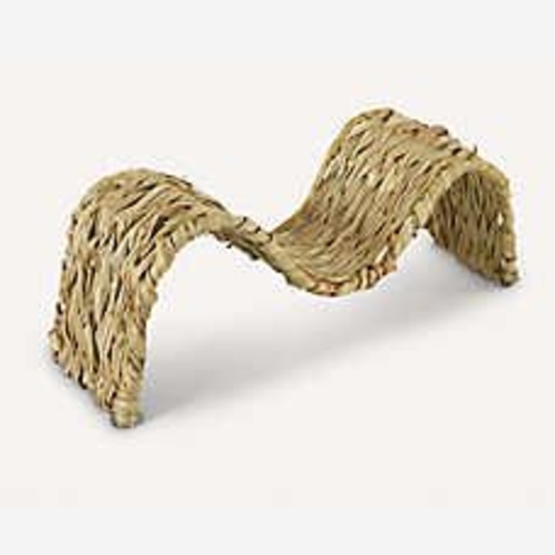 A&E Nibbles Grass Wave Hut
